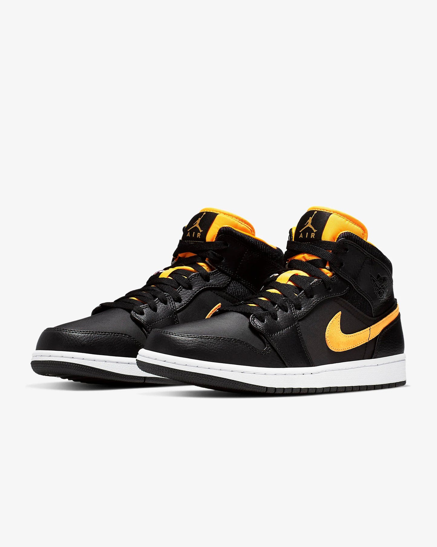 Air Jordan 1 Mid SE